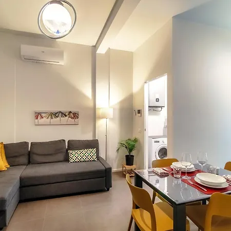 Apartment Luci A - By Myhomeincomo Como